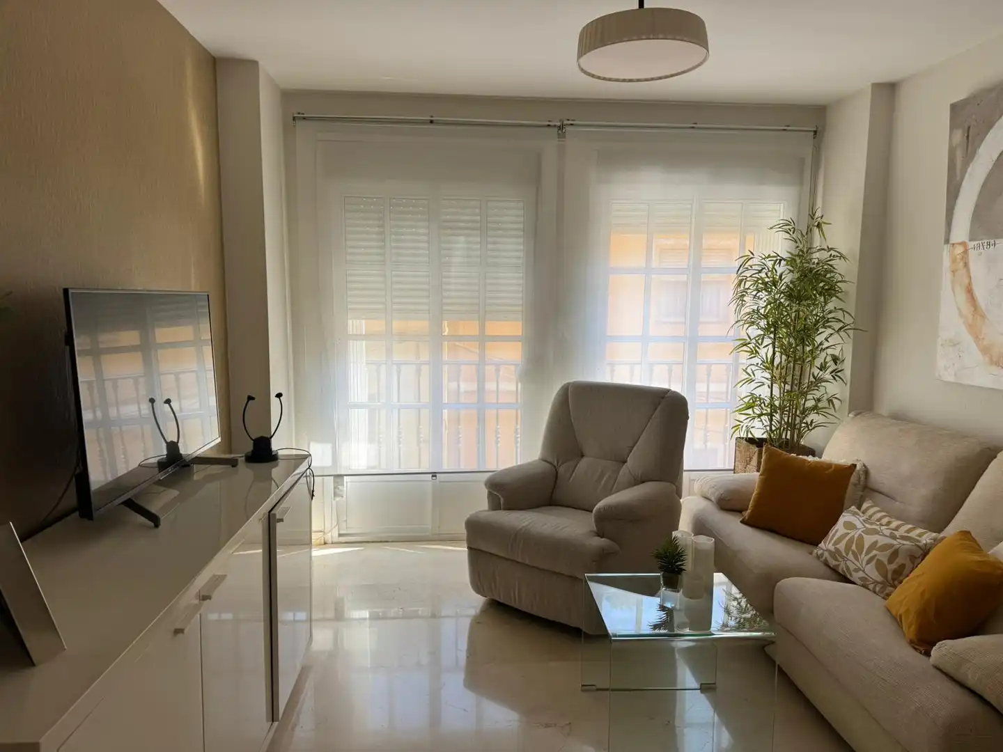 Living room of Flat for sale in Málaga  with Storage room and Furnished