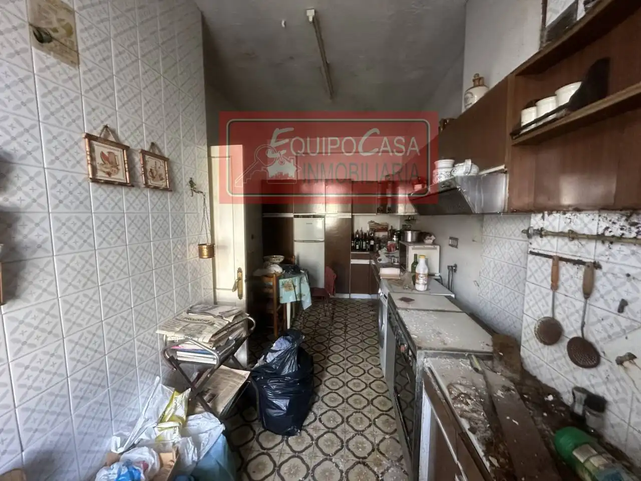 Cuina de Casa adosada en venda en Lugo amb Calefacció, Parquet i Terrassa