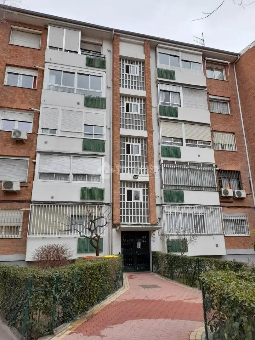 Exterior view of Flat for sale in Madrid  with Air Conditioner, Heating and Terrace