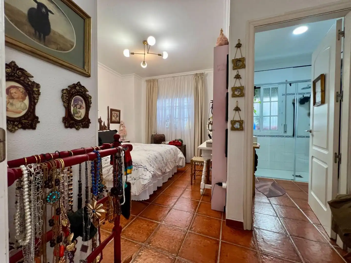 Bedroom of Detached homes for sale in Córdoba  with Terrace and Balcony