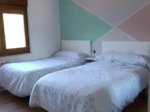 Habitación de Piso en venta en Degaña con Amueblado