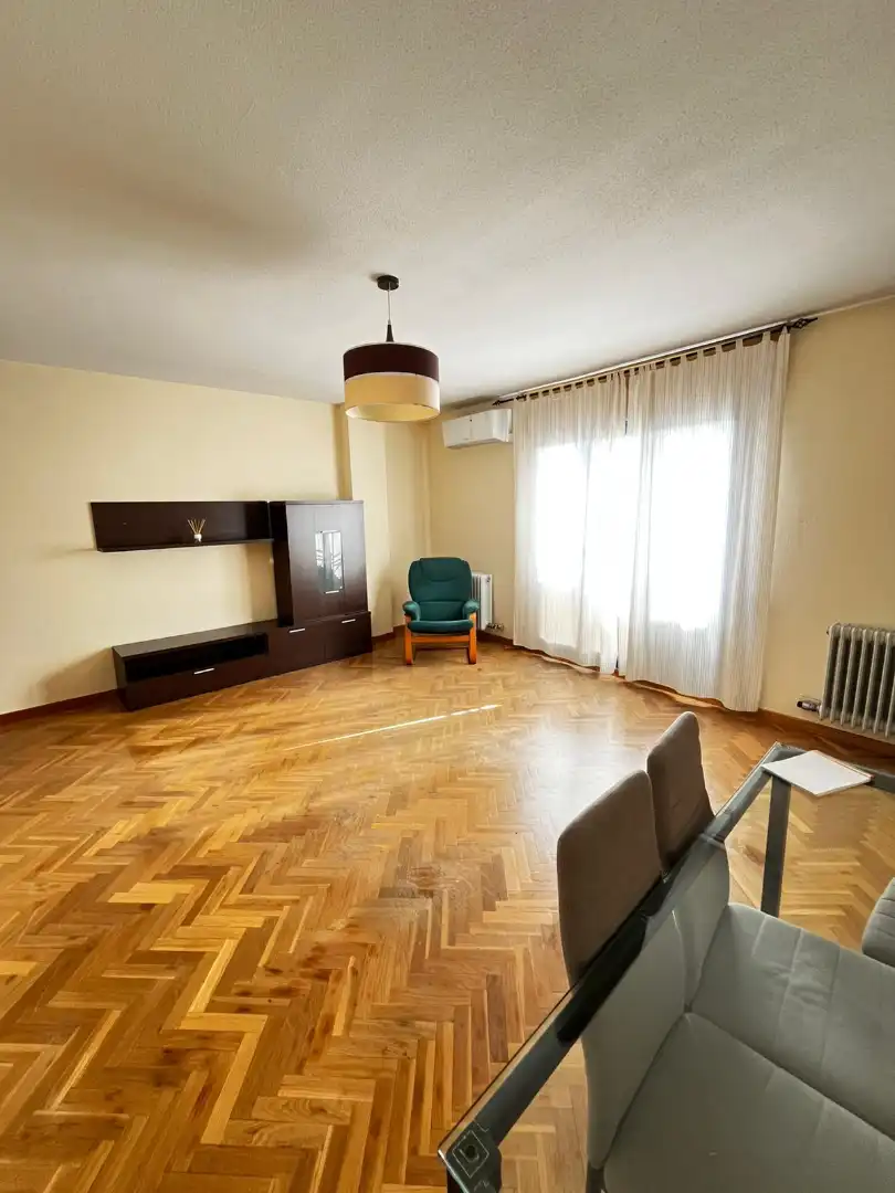 Apartament amb terrassa en venda a Calle Madrilas