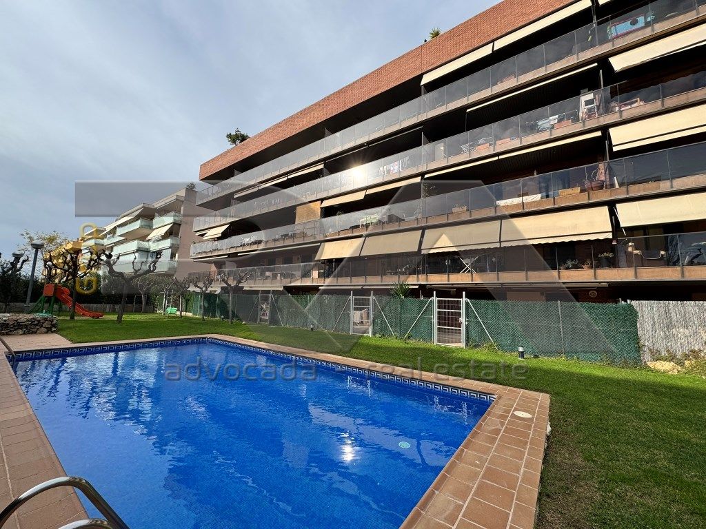 Piscina de Àtic en venda en Salou amb Aire condicionat, Jardí privat i Forn
