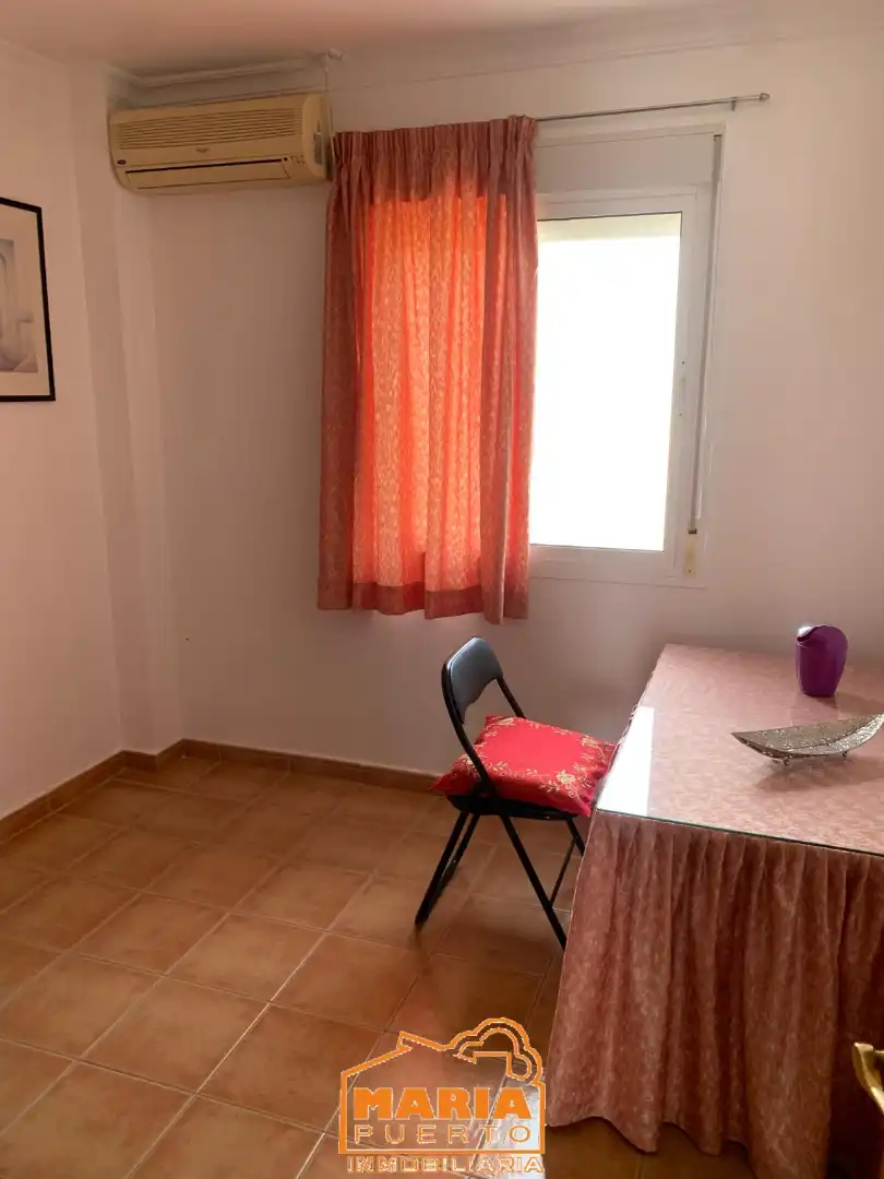 Schlafzimmer von Wohnungen zur Miete in Málaga mit Terrasse und Möbliert