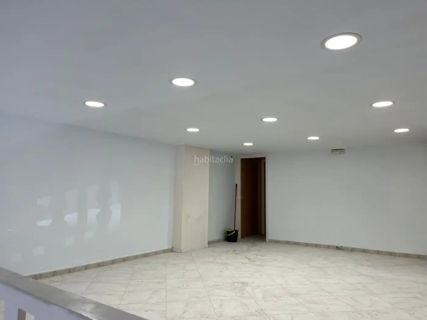 Business premises to rent in Avinguda de la República Catalana 10