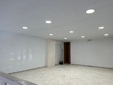 Business premises to rent in Avinguda de la República Catalana 10