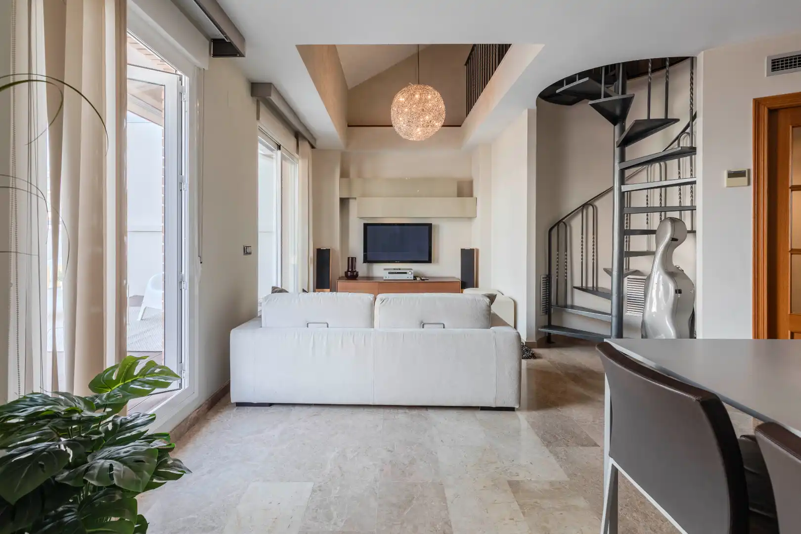 Attic for rent in Carrer de Matias Perelló, Russafa
