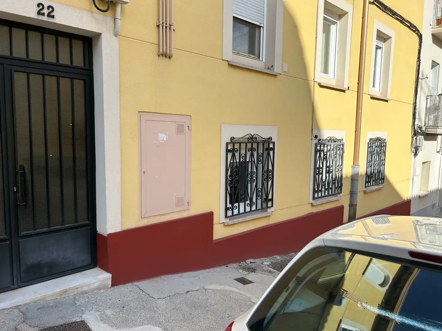 Vista exterior de Local en venta en Burgos