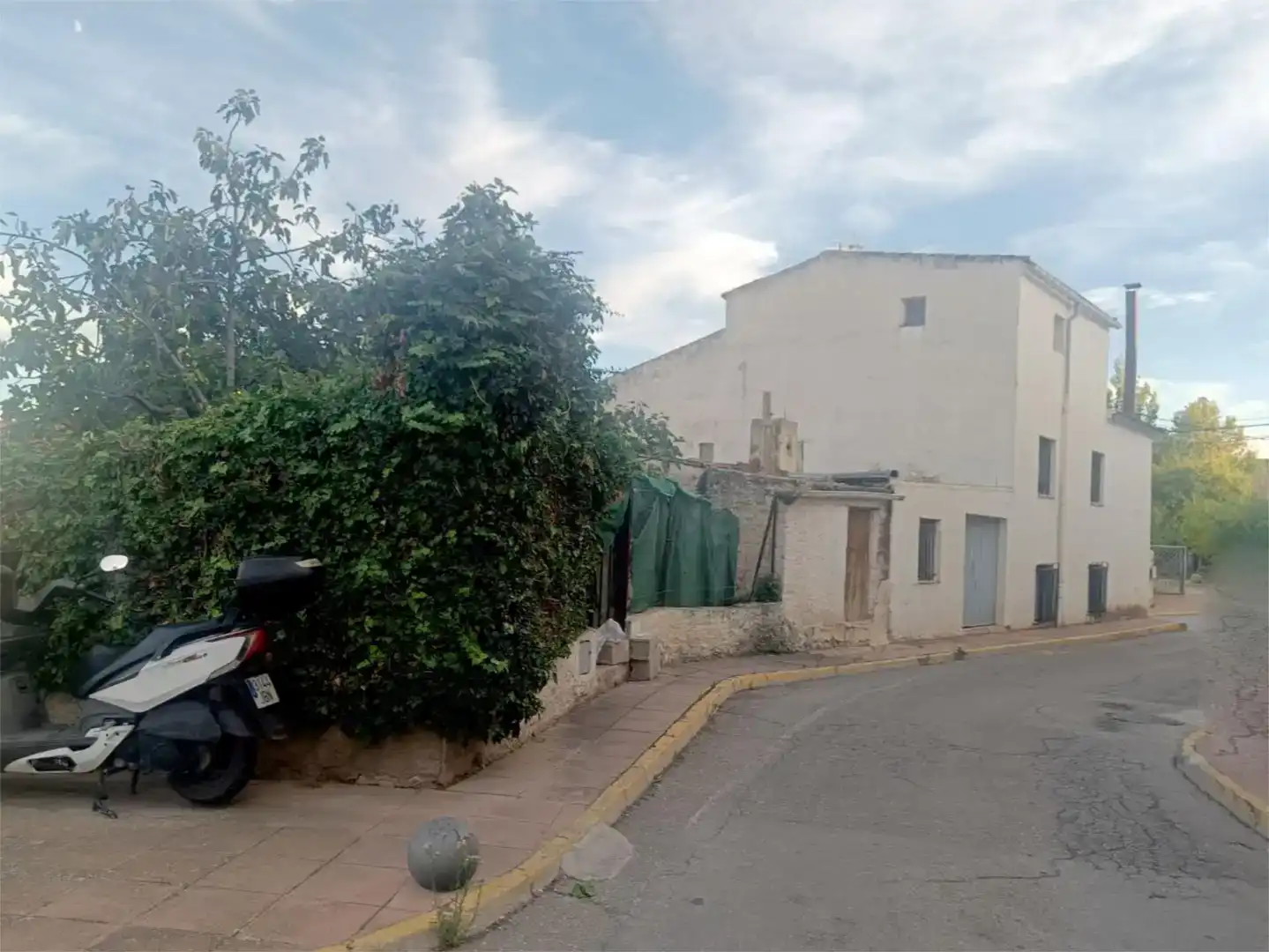 Vista exterior de Finca rústica en venda en Vélez-Rubio amb Balcó