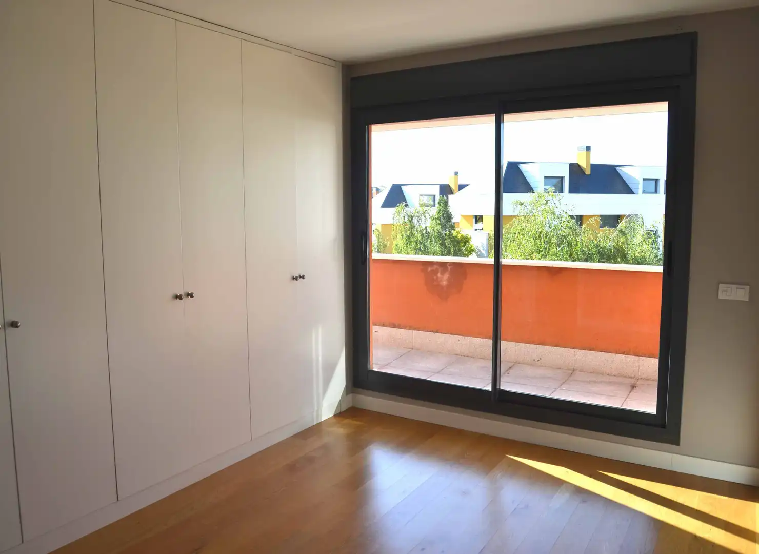 Bedroom of Detached homes for rent in La Moraleja  with Air Conditioner, Heating and Private garden