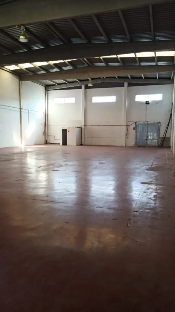 Industrial building to rent in Cheste, imagen 4