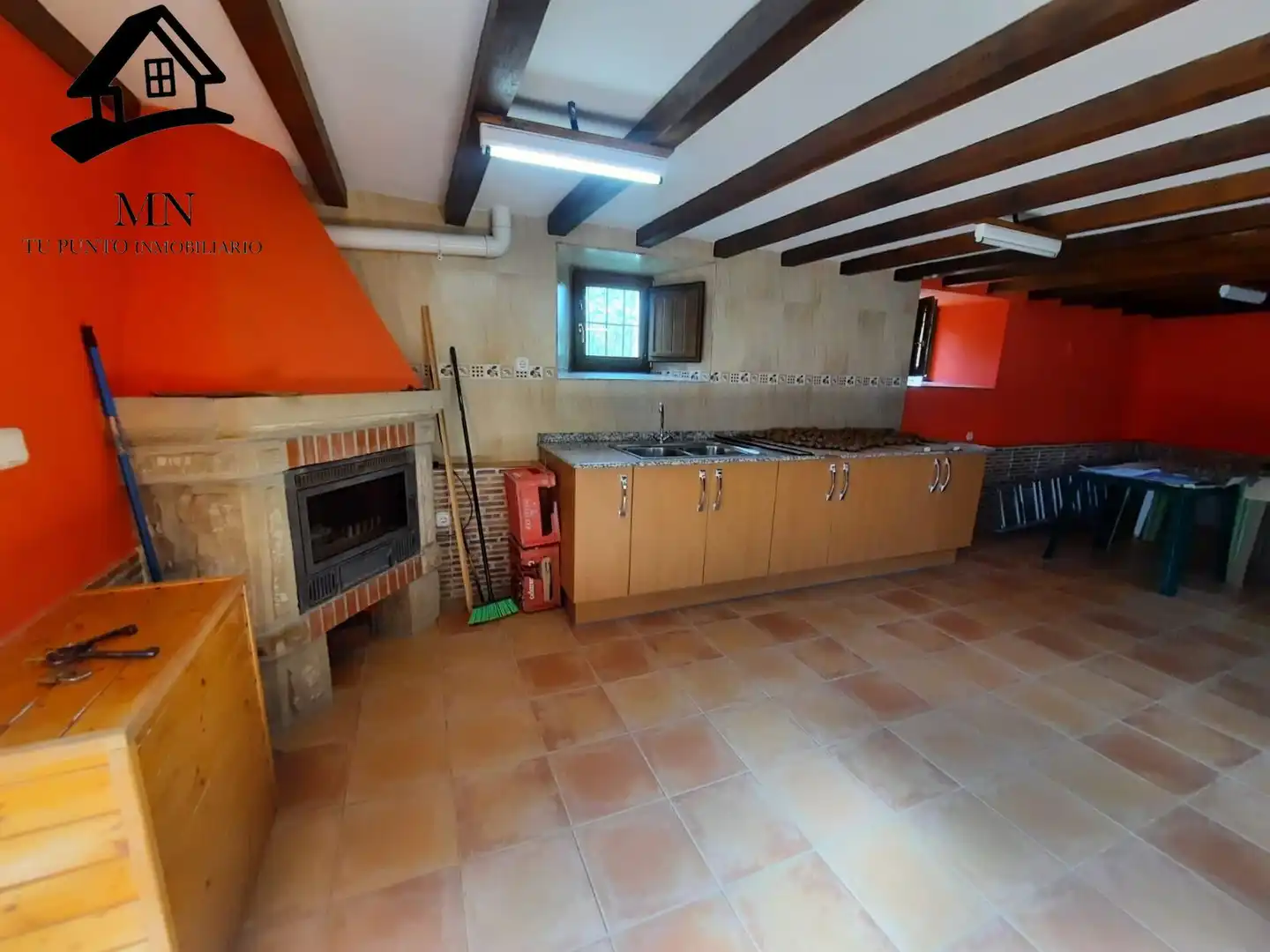 Finca rústica en venda a Luena