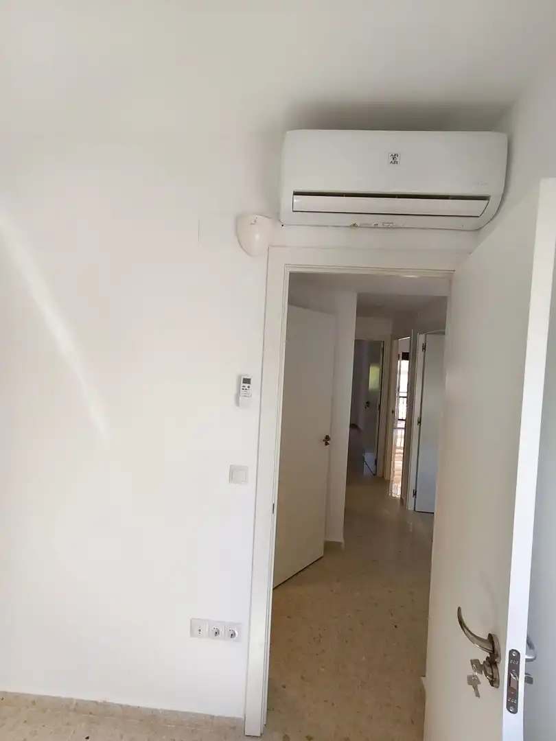 Flat for rent in Córdoba  with Air Conditioner and Terrace