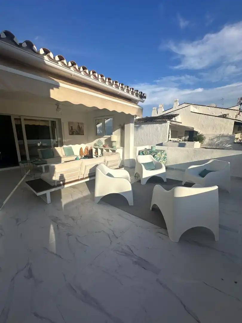 Apartment with pool to rent in Nueva Andalucía, imagen 3