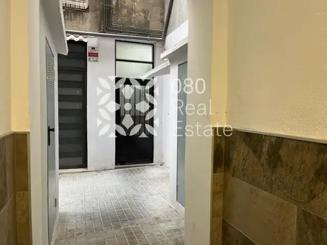 Piso en venta en Carrer de la Riera Baixa, El Raval