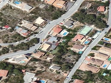 Maison à vendre à Avenida De la Marca Hispanica-urb. Segur de Dalt