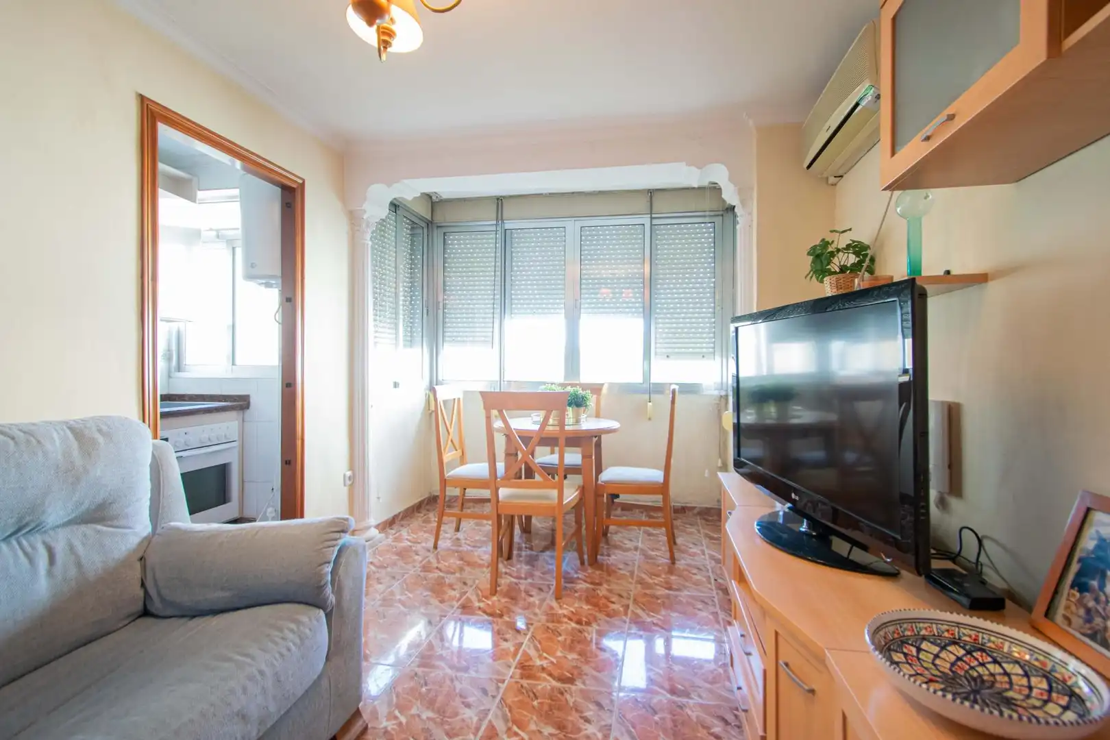 Sala d'estar de Pis en venda en Sevilla amb Aire condicionat i Calefacció