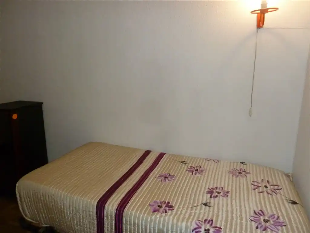 Dormitori de Pis en venda en  Pamplona / Iruña amb Calefacció, Parquet i Terrassa