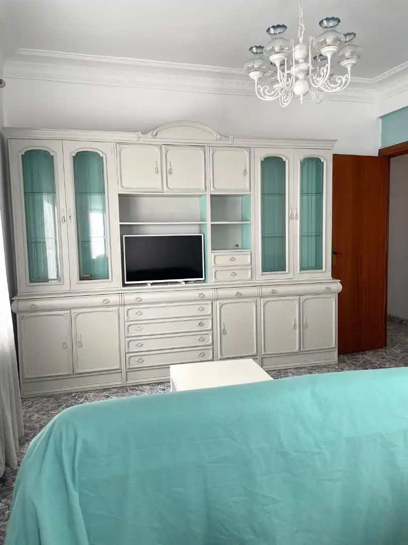 Schlafzimmer von Wohnung zur Miete in Zaragoza mit Heizung, Möbliert und Ofen