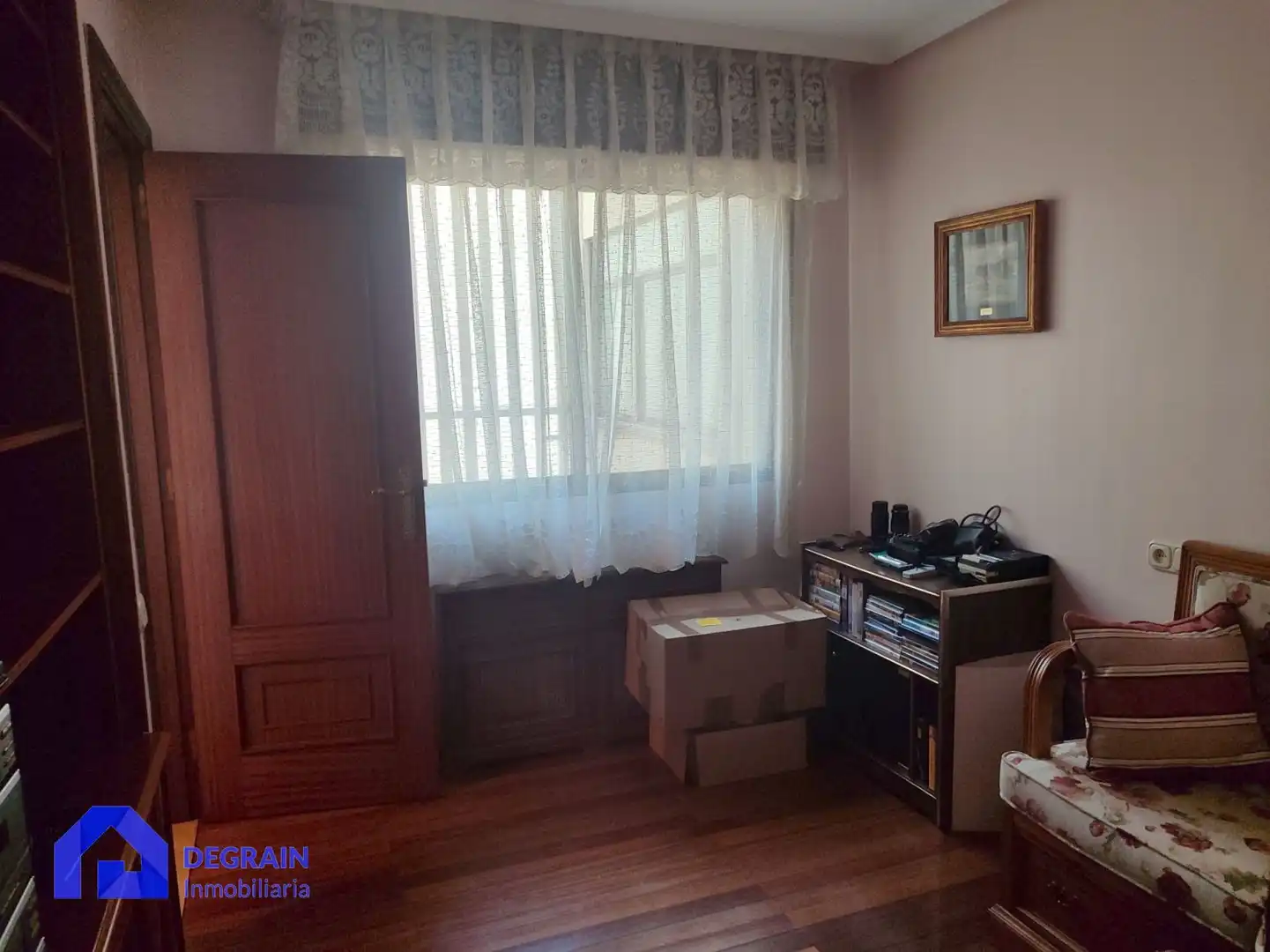 Habitación de Piso de alquiler en Oviedo  con Terraza y Trastero