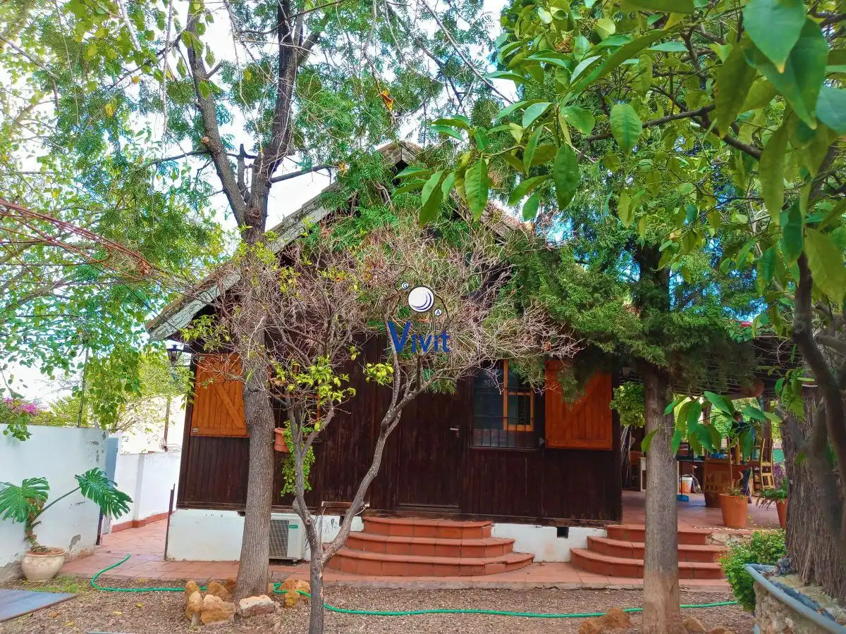 Vista exterior de Casa o chalet en venta en Alcalá de Guadaira con Aire acondicionado, Jardín privado y Piscina