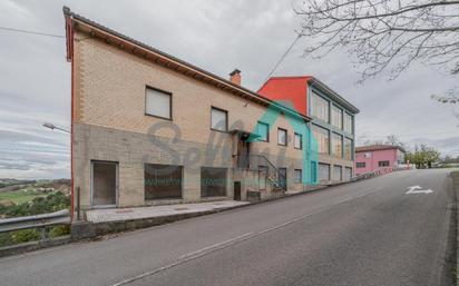 Vista exterior de Casa o xalet en venda en Siero amb Calefacció i Parquet