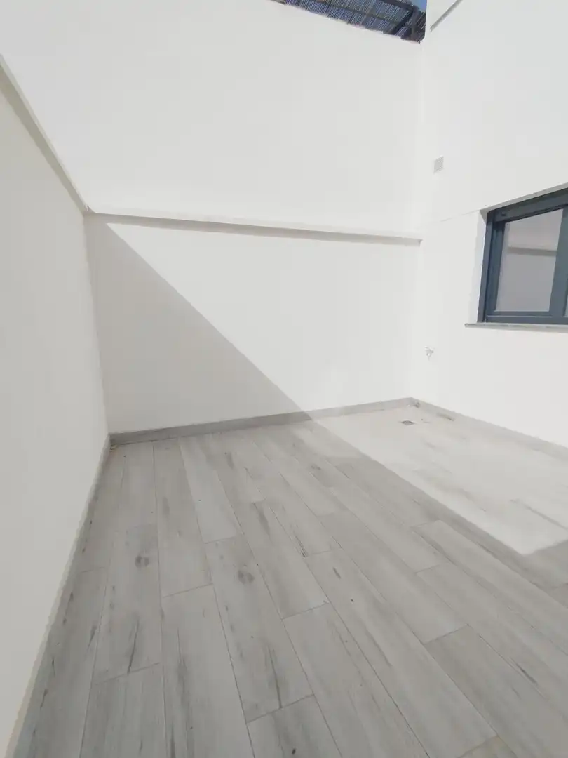 Einfamilien-Reihenhaus zur Miete in Armilla mit Heizung, Balkon und Alarm