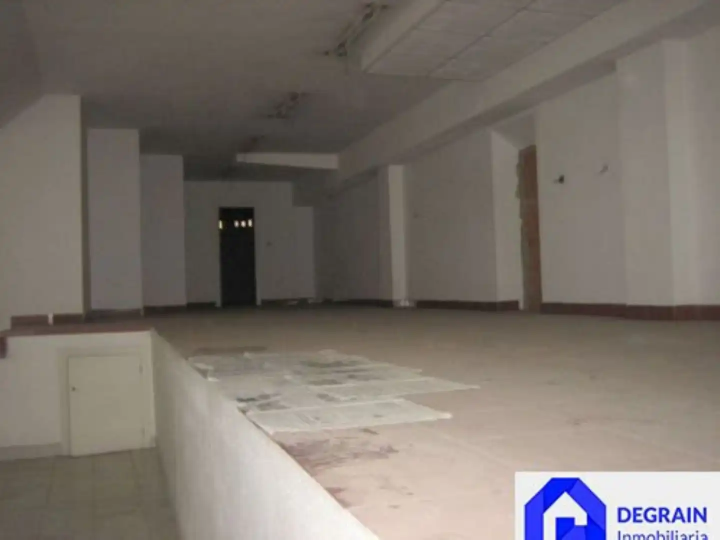 Local comercial en venta en Calle CALLE ARMANDO COLLAR, imagen 3