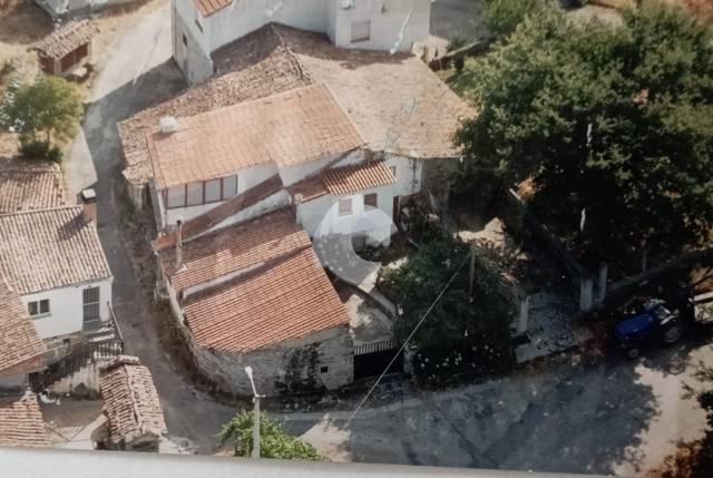 Casa adosada en Venta en A Pousa en Vilamarín