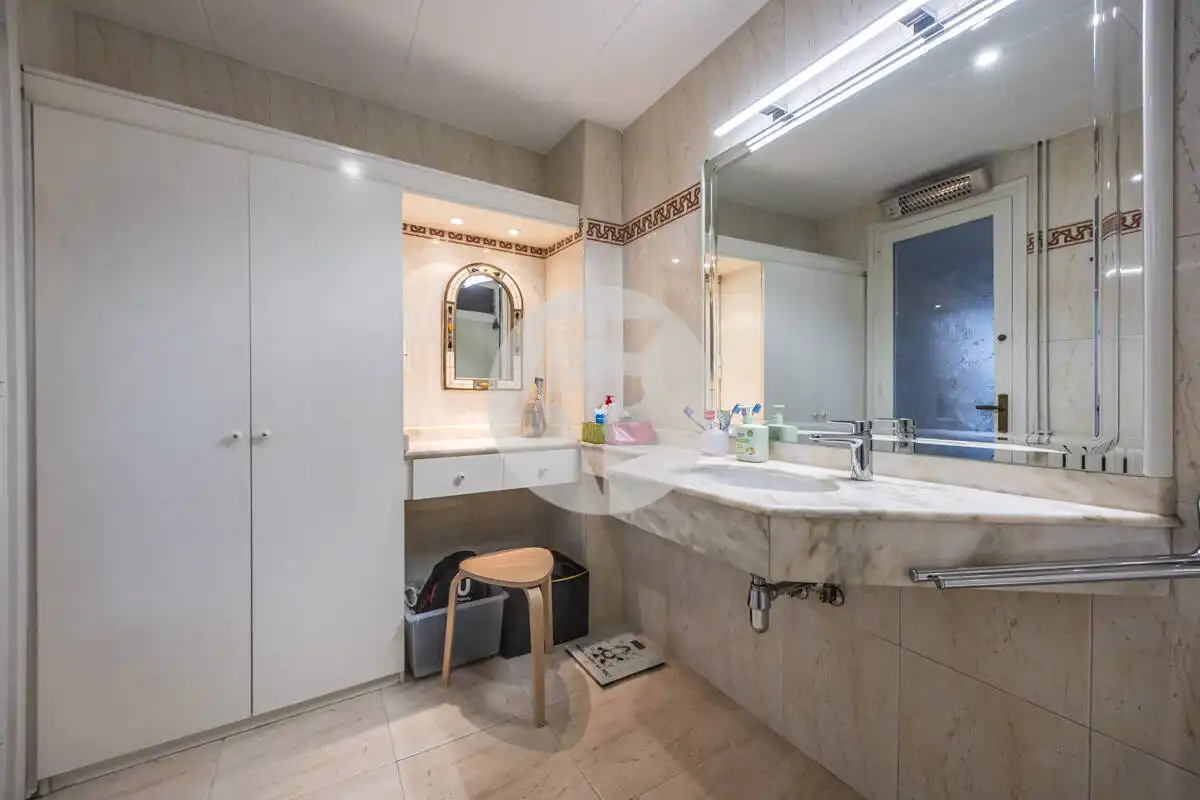 Baño de Casa o chalet en venta en Sabadell con Aire acondicionado, Calefacción y Terraza