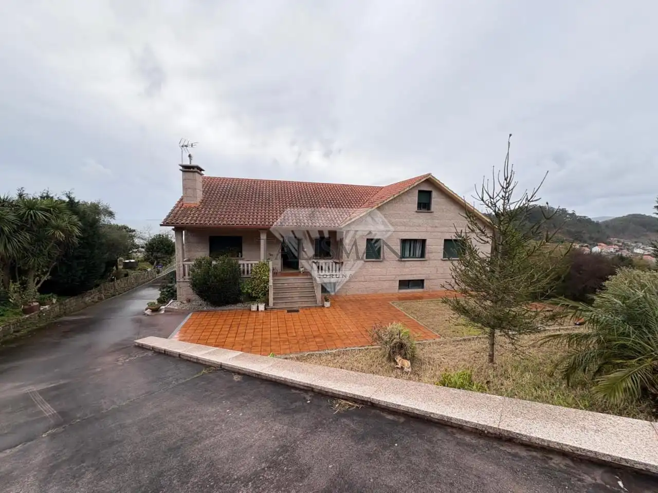Exterior view of Houses for sale in Marín  with Heating, Private garden and Parquet flooring
