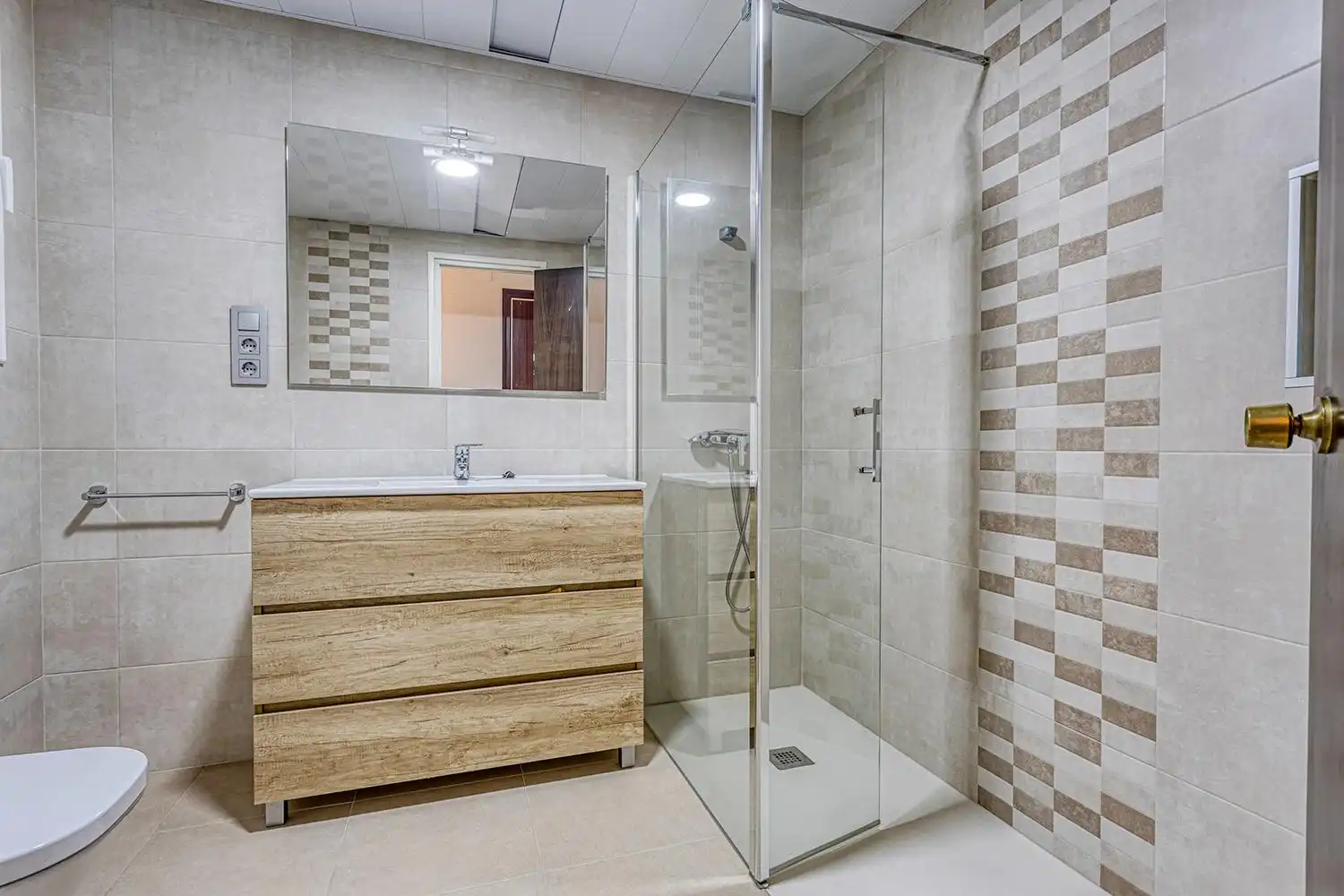 Baño de Piso en venta en Igualada con Calefacción, Terraza y Trastero
