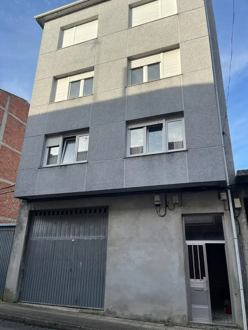 Immobles singulars en venda a Carballo, imagen 2