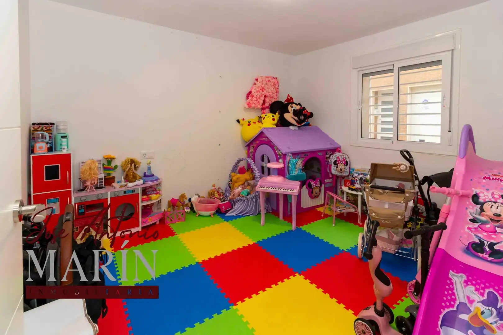 Houses for sale in Maria Auxiliadora - Barriada de Llera