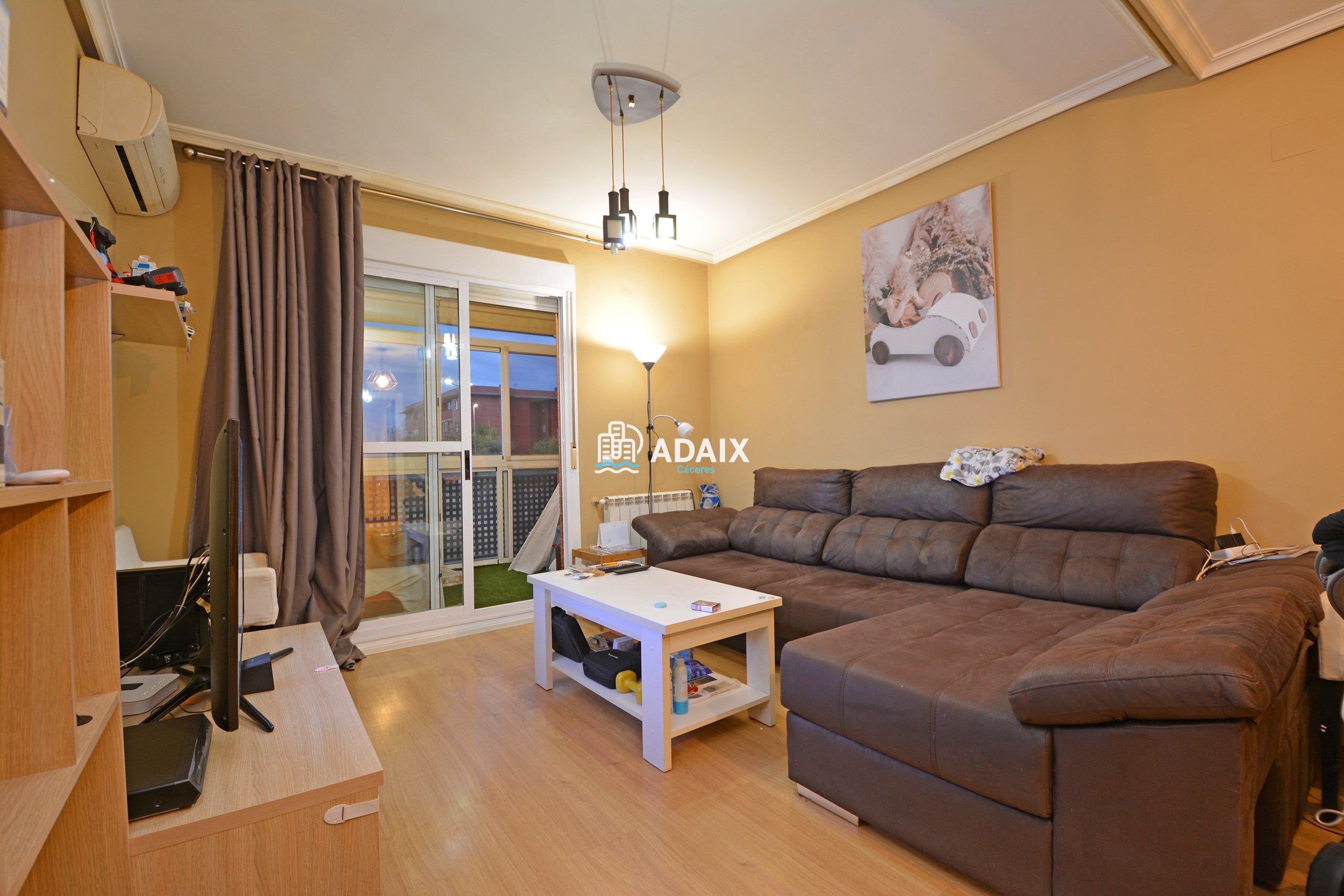 Living room of Flat for sale in Cáceres Capital  with Air Conditioner, Heating and Terrace