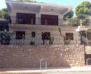 Vista exterior de Casa o xalet en venda en Calpe / Calp amb Aire condicionat i Terrassa