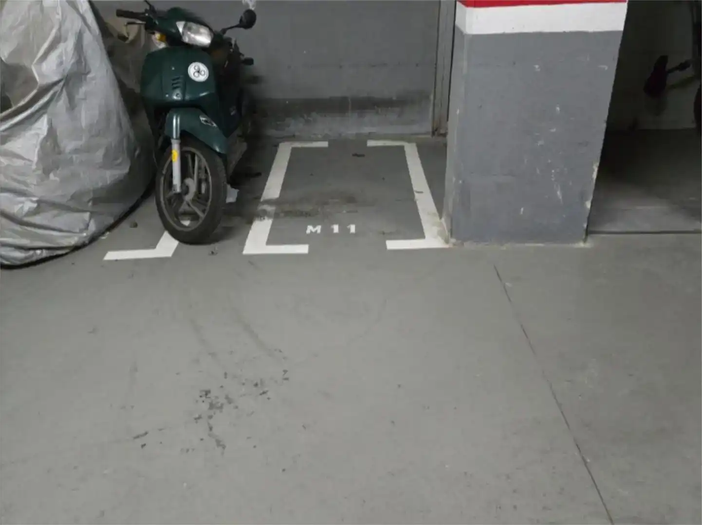 Parking de Garaje de alquiler en La Miranda - Can Candeler 