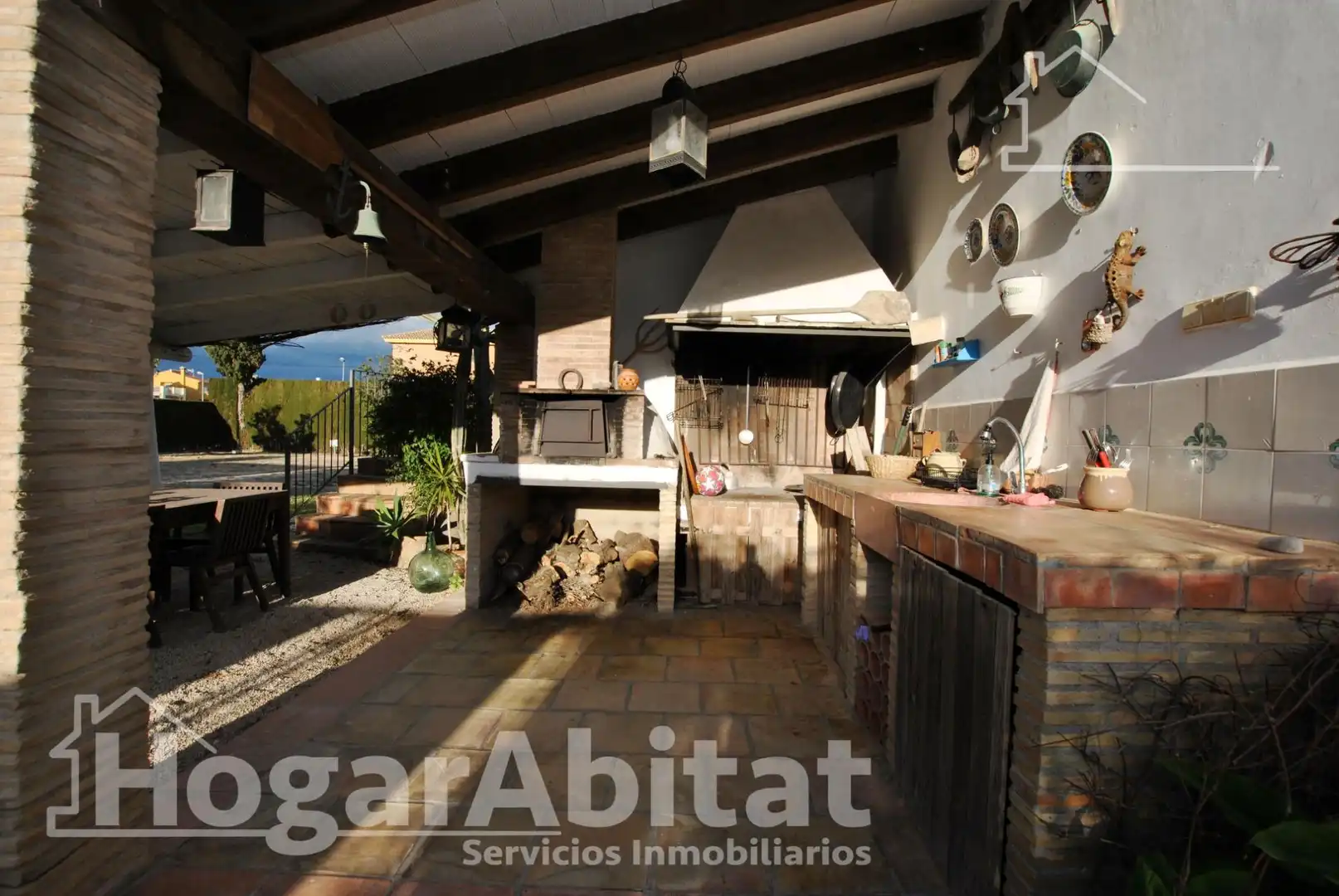 Jardí de Casa o xalet en venda en Oliva amb Aire condicionat, Jardí privat i Terrassa