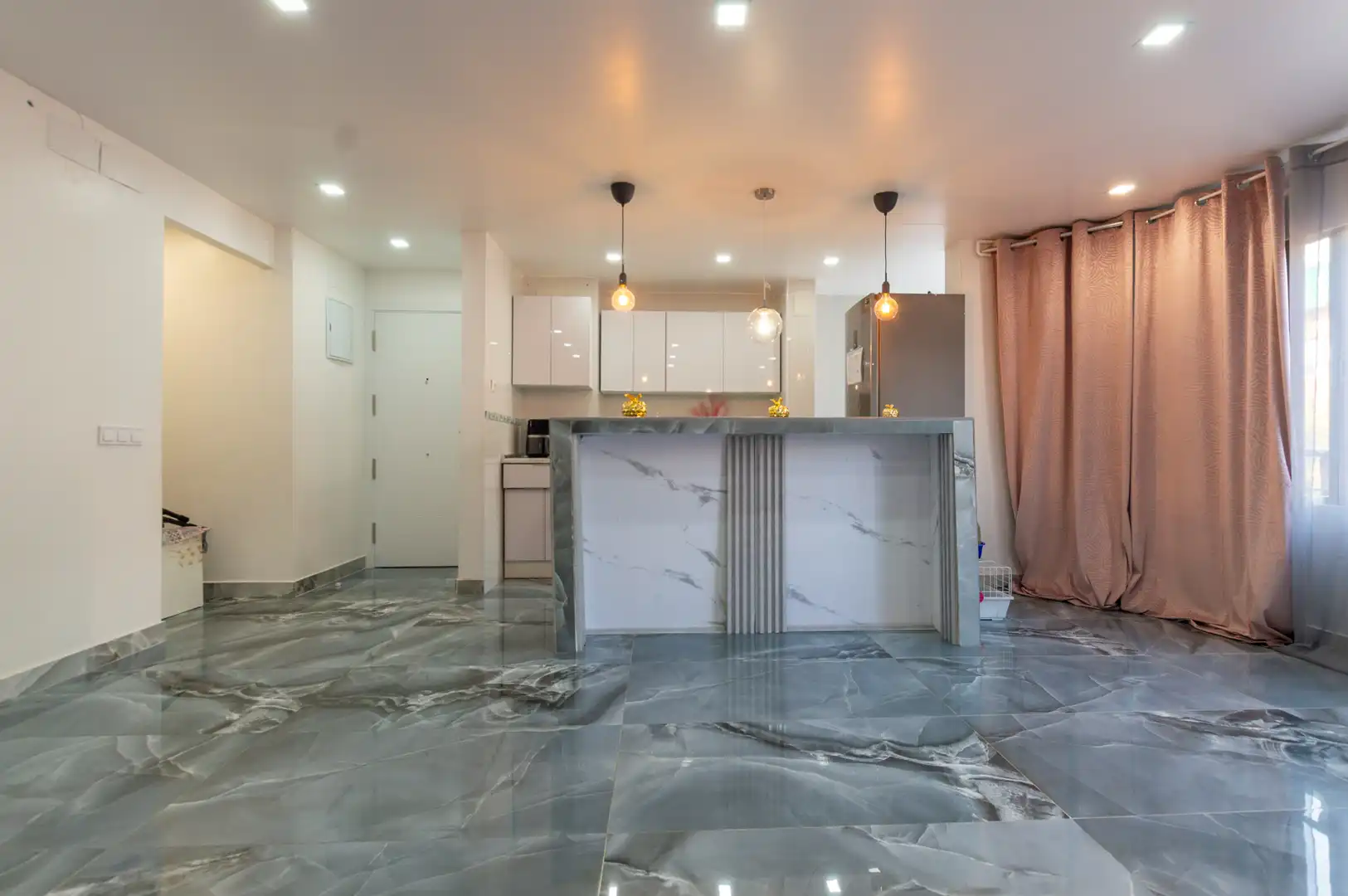 Kitchen of Flat for sale in Madrid