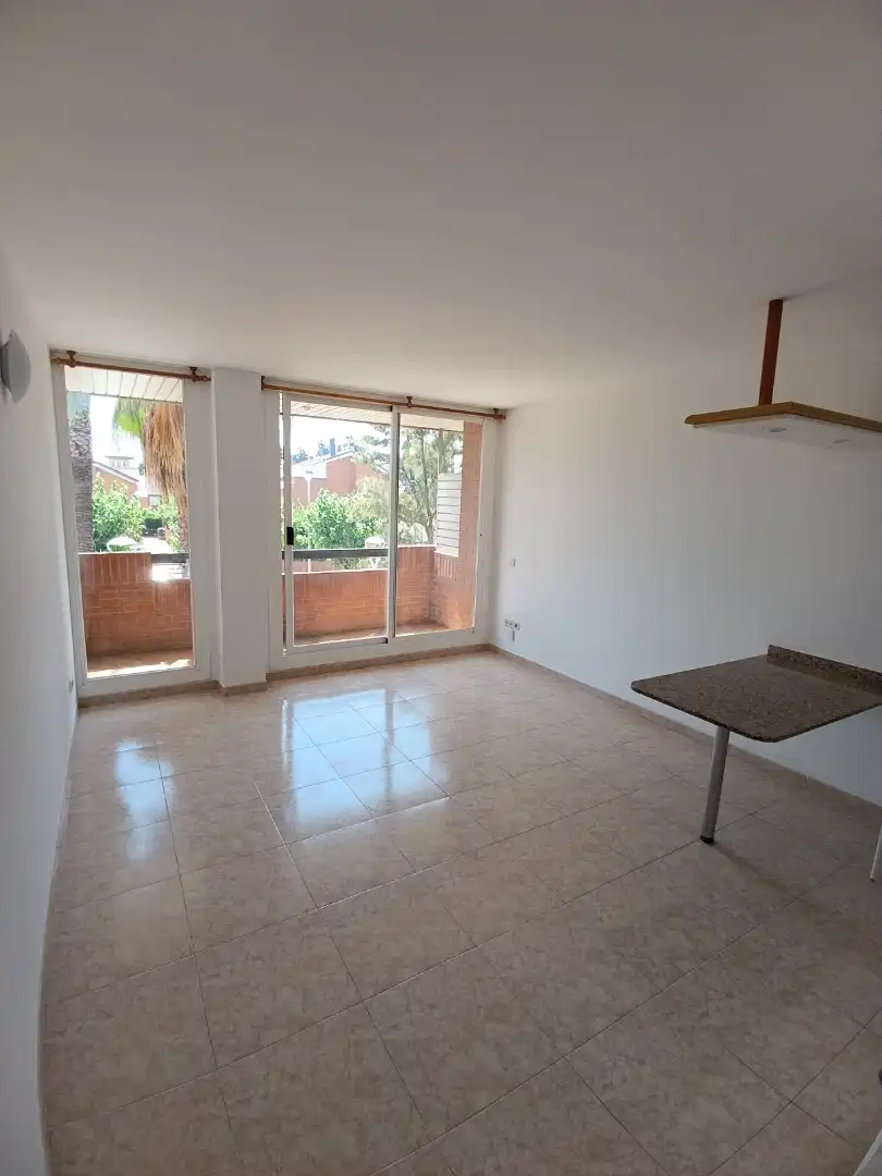 Wohnzimmer von Wohnungen zur Miete in Sant Joan Despí mit Heizung, Möbliert und Ofen