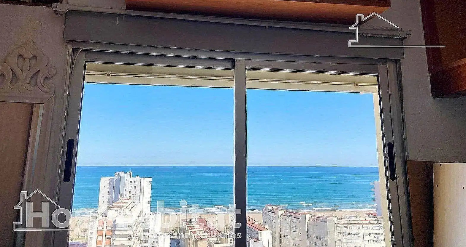 Schlafzimmer von Wohnung zum Verkauf in Gandia mit Klimaanlage, Privatgarten und Gemeinschaftspool