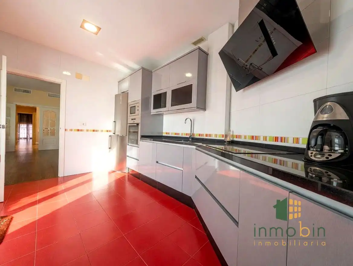 Kitchen of Houses for sale in Don Benito  with Air Conditioner, Heating and Terrace
