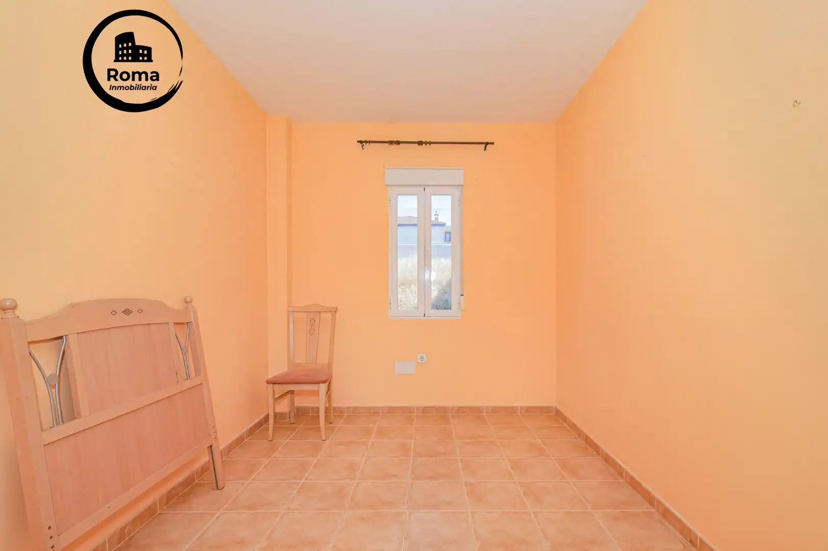 Detached house with pool for sale in Láchar, imagen 18