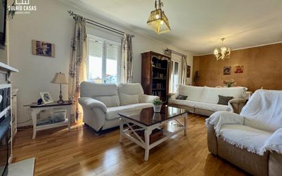 Living room of Flat for sale in  Huelva Capital  with Air Conditioner and Balcony