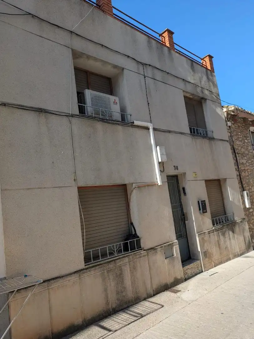 Vista exterior de Casa adosada en venda en Tortosa