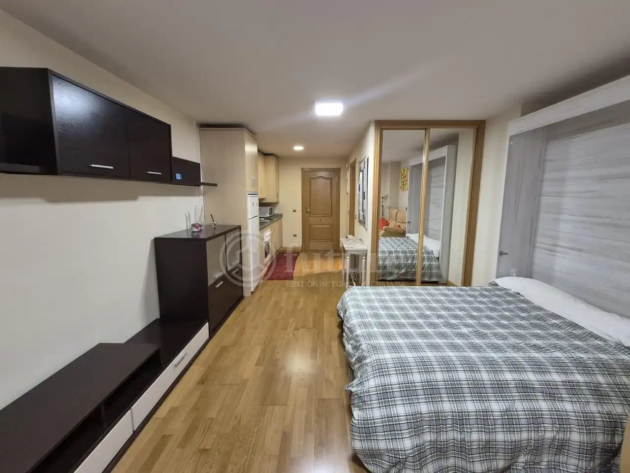 Bedroom of Study for sale in Salamanca  with Heating, Terrace and Furnished