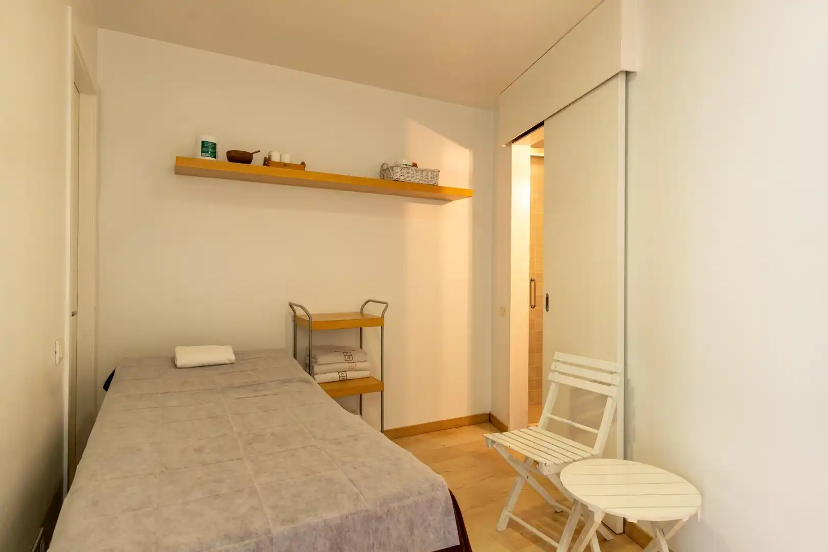 Schlafzimmer von Haus oder Chalet zum Verkauf in Viladecavalls mit Privatgarten, Terrasse und Abstellraum