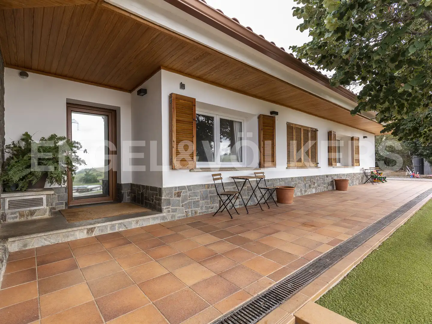 Terrace of Country homes for sale in Caldes de Montbui  with Air Conditioner, Heating and Private garden