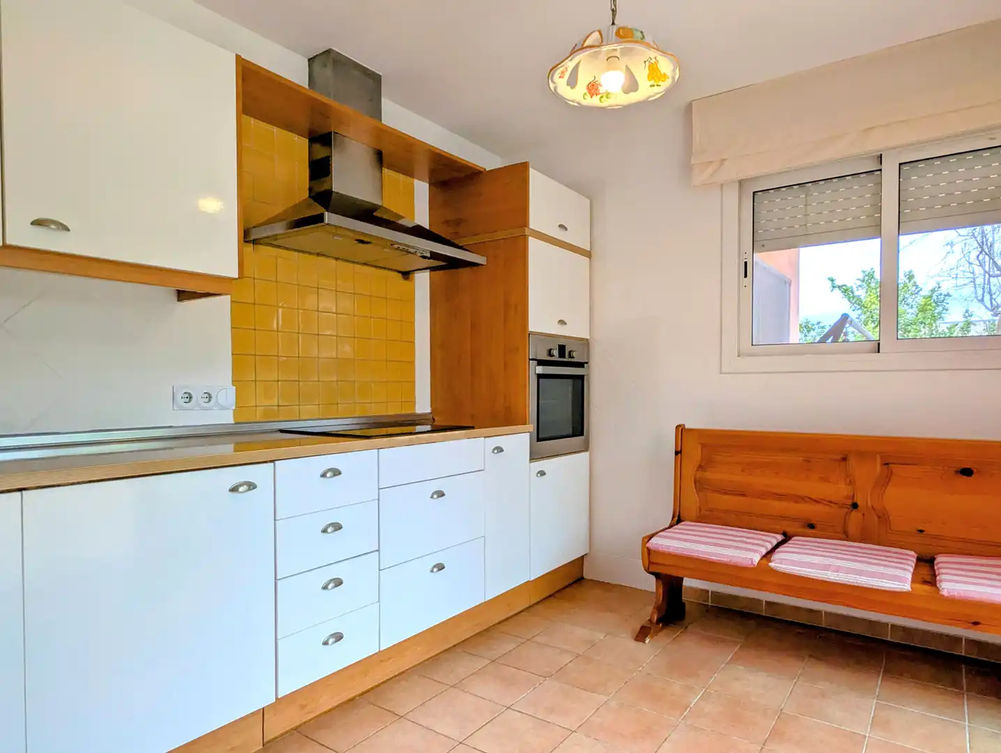 Küche von Haus oder Chalet zum Verkauf in Calonge i Sant Antoni mit Heizung, Privatgarten und Terrasse