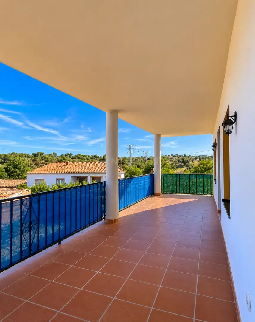 Terrace of Houses for sale in Herrera de Alcántara  with Air Conditioner, Swimming Pool and Balcony